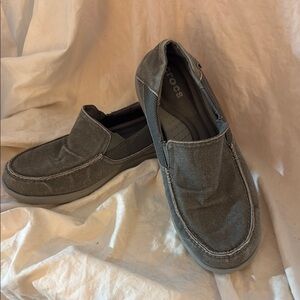 CROCS Gray Slip-On Loafers with Soft Material and Thick Sole